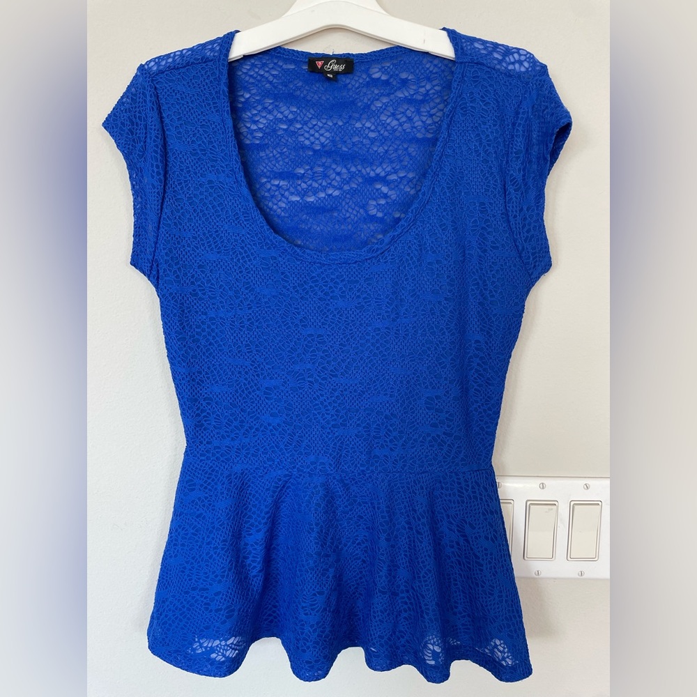 GUESS Women's Short Sleeve Top Blue Size S Soft Low U-Neck Hollow Waist Dress